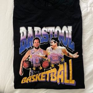 Men’s XL Barstool “Barstool Basketball” T-Shirt